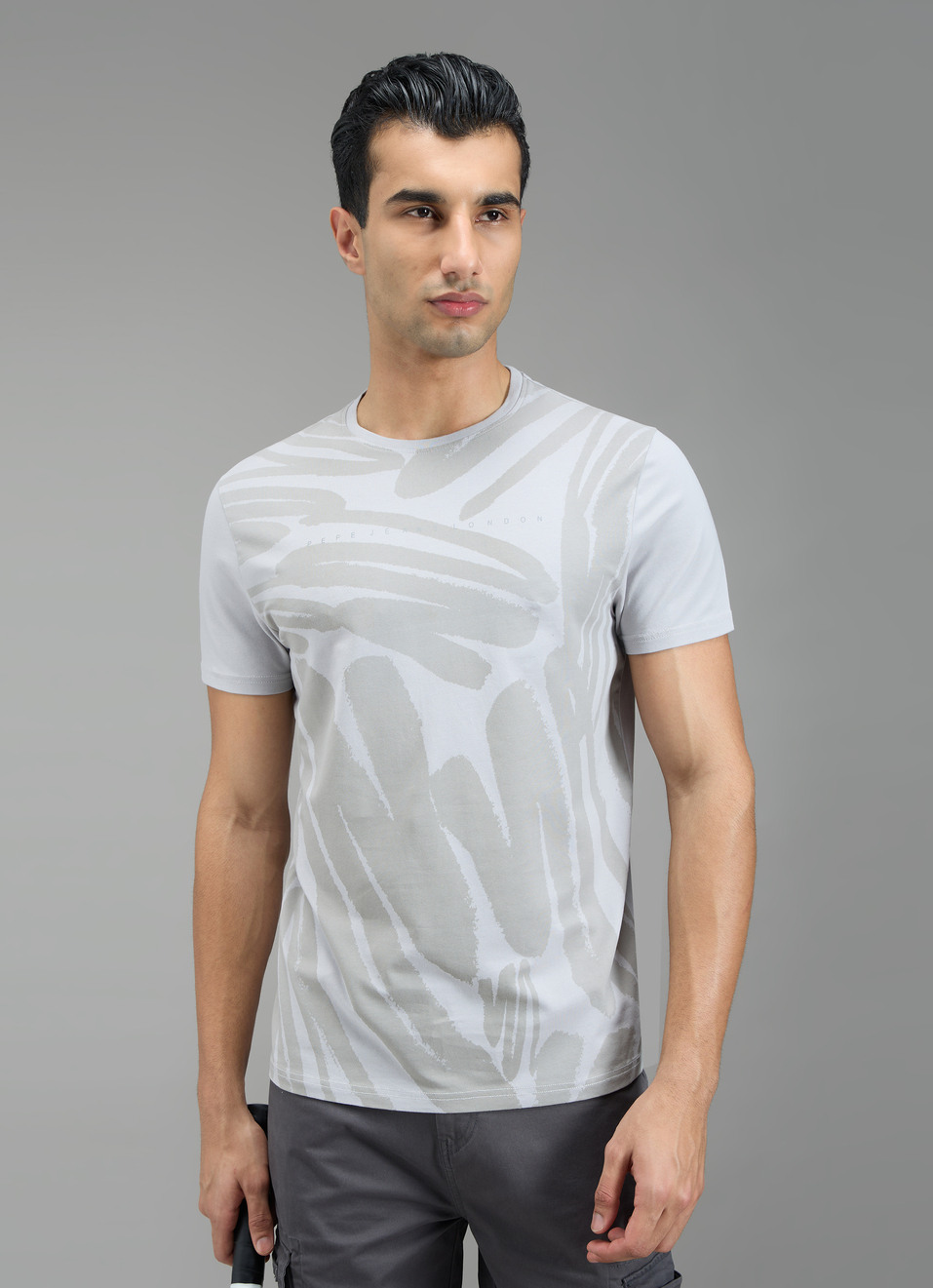 Men Grey Abstract Print Slim Fit T-shirt, , large image number 1