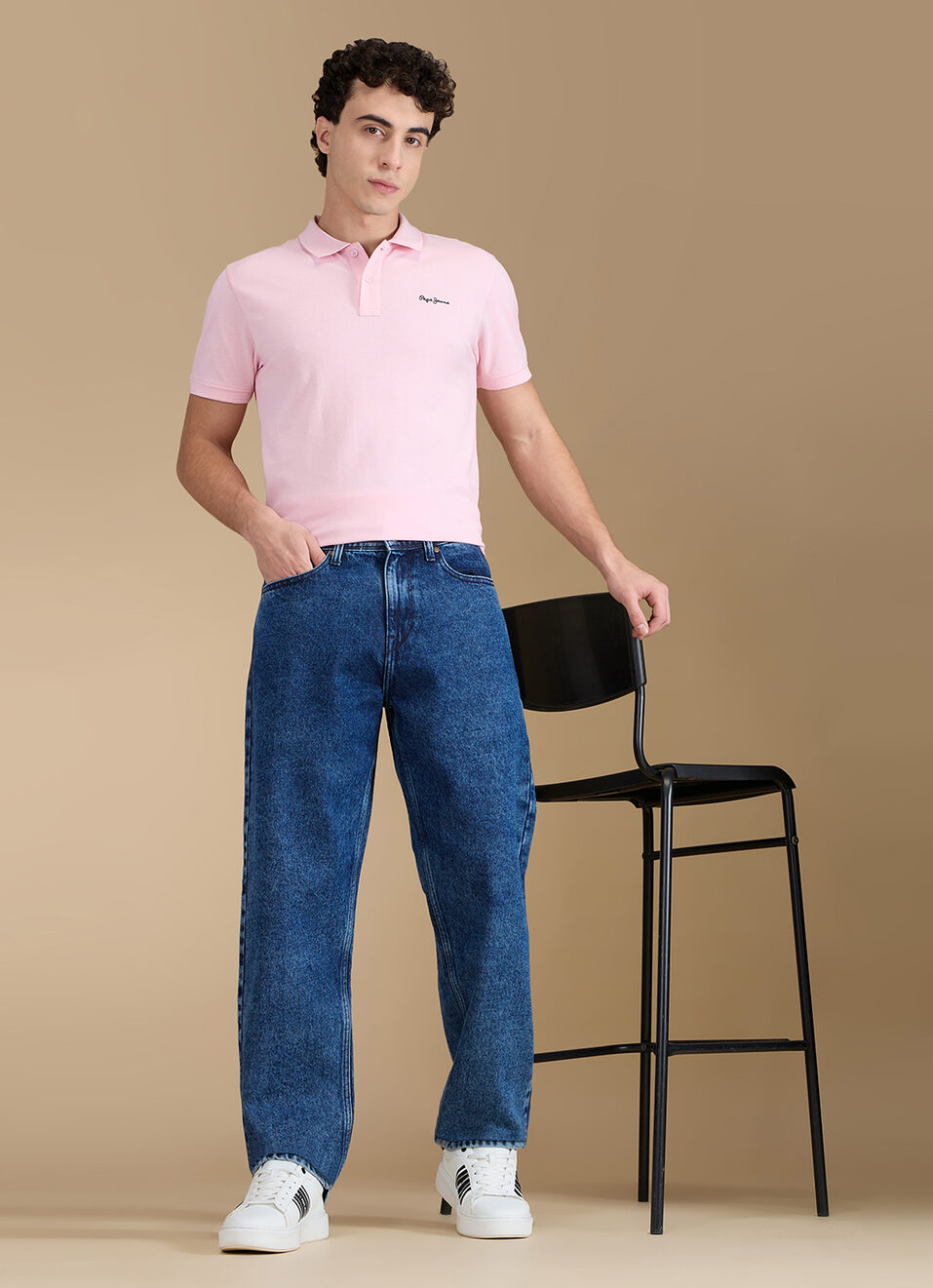 Men Blue Mid Rise Relaxed Fit Jeans, , large image number 1