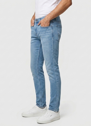 Men Blue Tapered Fit Low Rise Stretchable Jeans