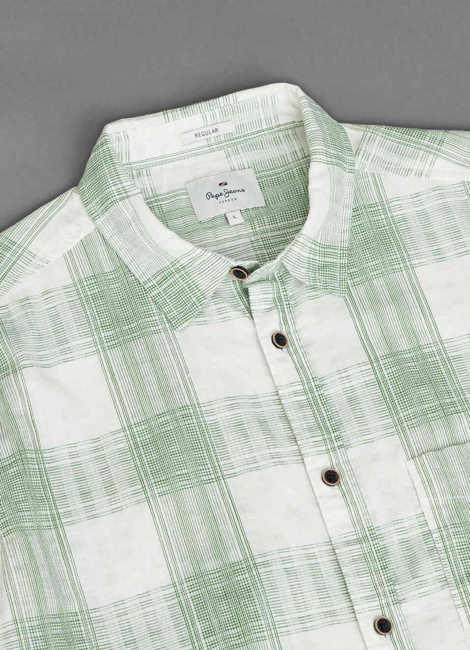 Men Olive Green Checked Regular Fit Short Sleeve Shirt, , large image number 3