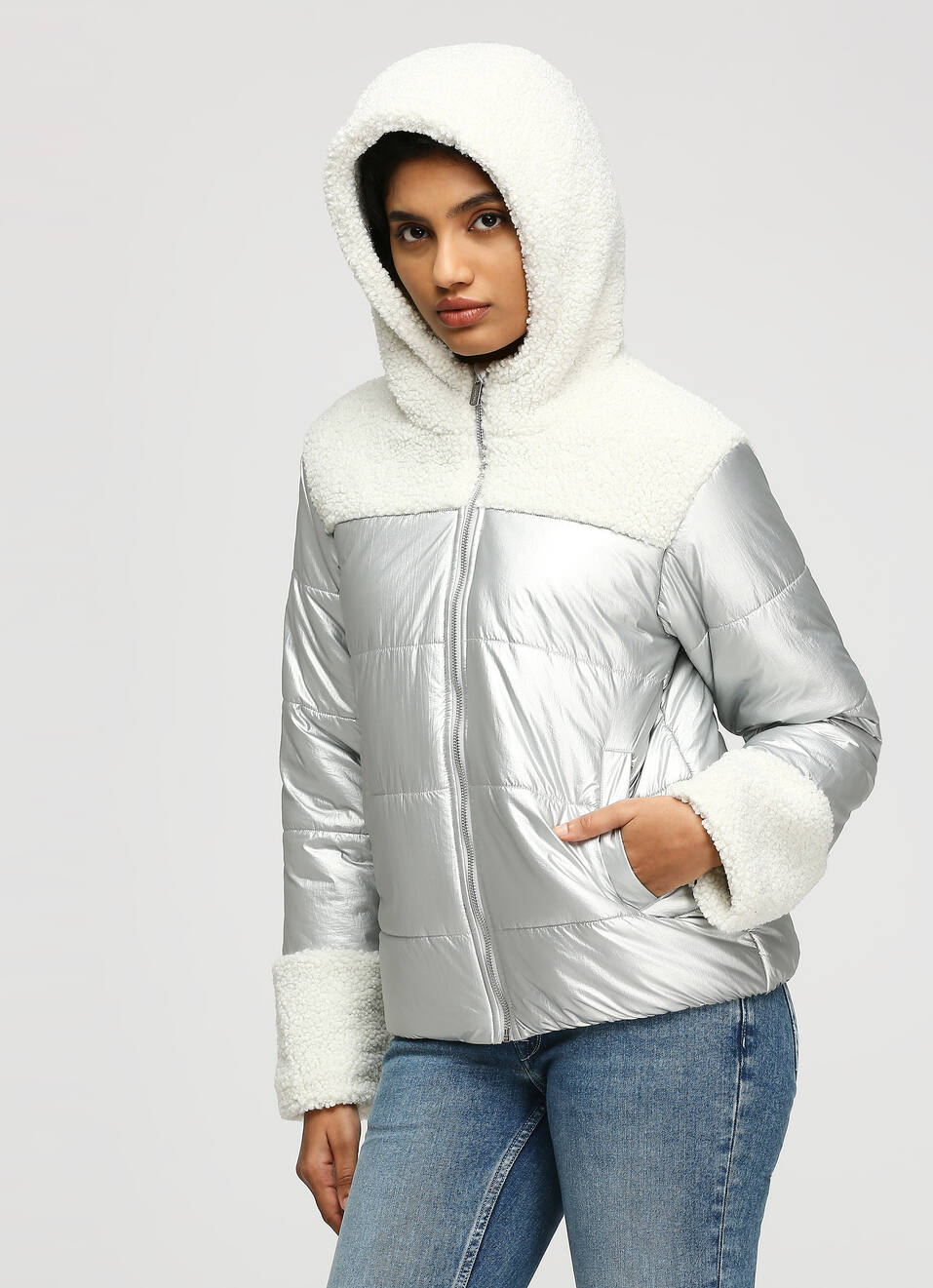 Silver Colour Block  Puffer Jacket, , large image number 3