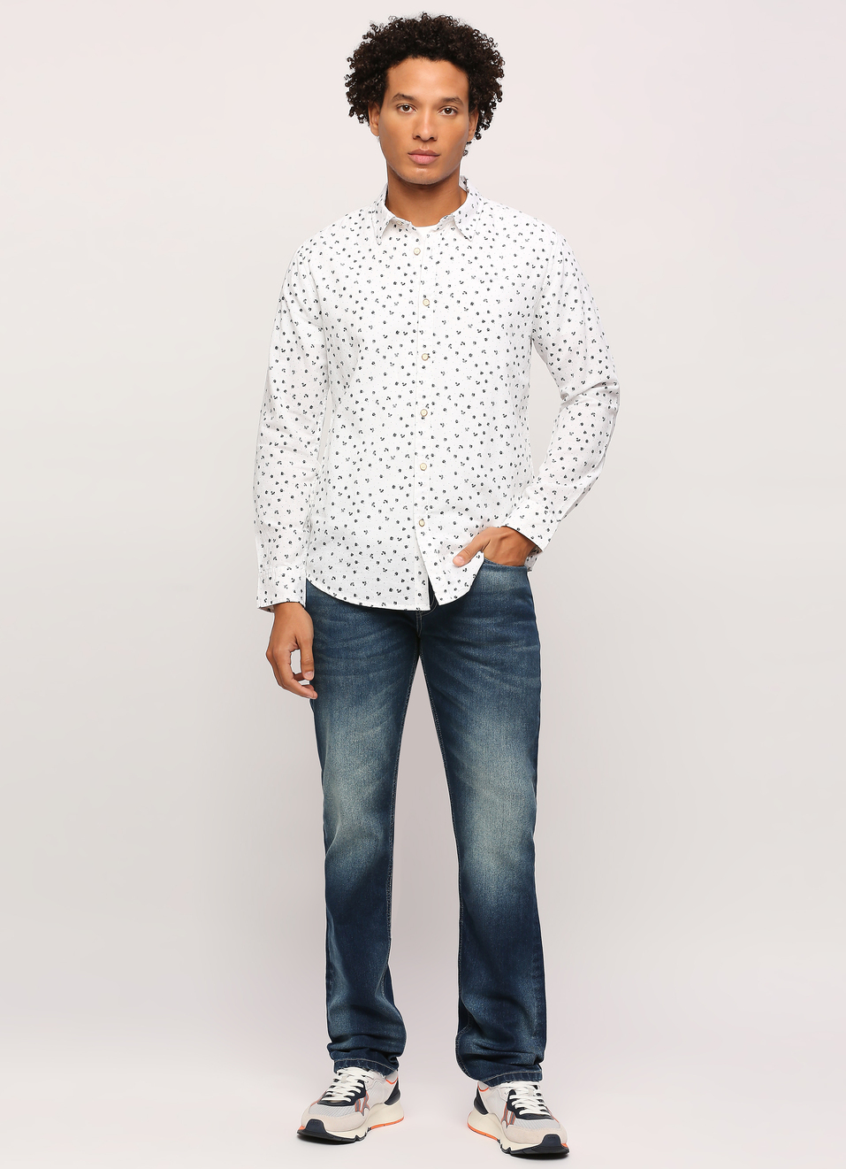 White All Over Printed Long Sleeve Shirt, , large image number 5