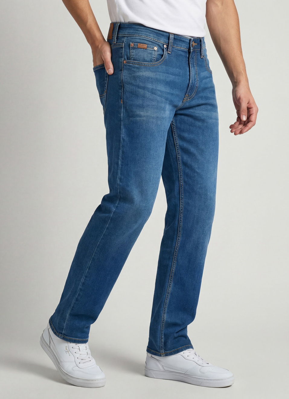 Men Blue Mid Rise Straight Fit Stretchable Jeans, , large image number 0