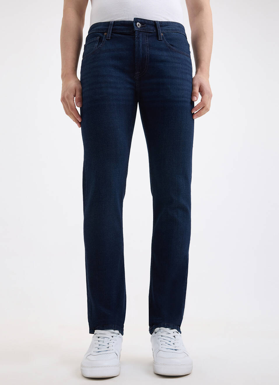 Men Blue Slim Tapered Fit Low Rise Distressed Jeans , , large image number 2