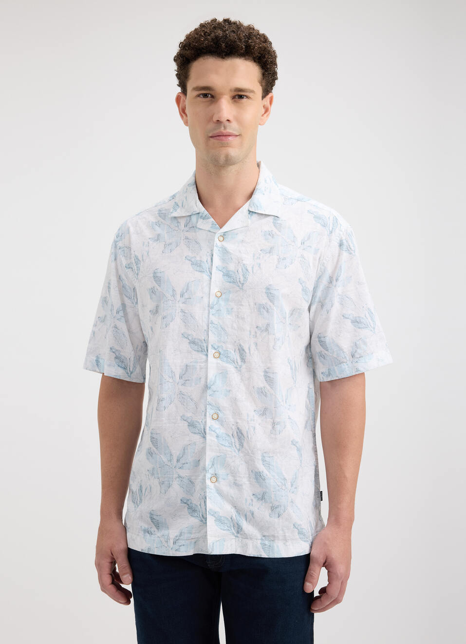 Men Blue Resort Collar Tropical Print Short Sleeve Shirt, , large image number 1