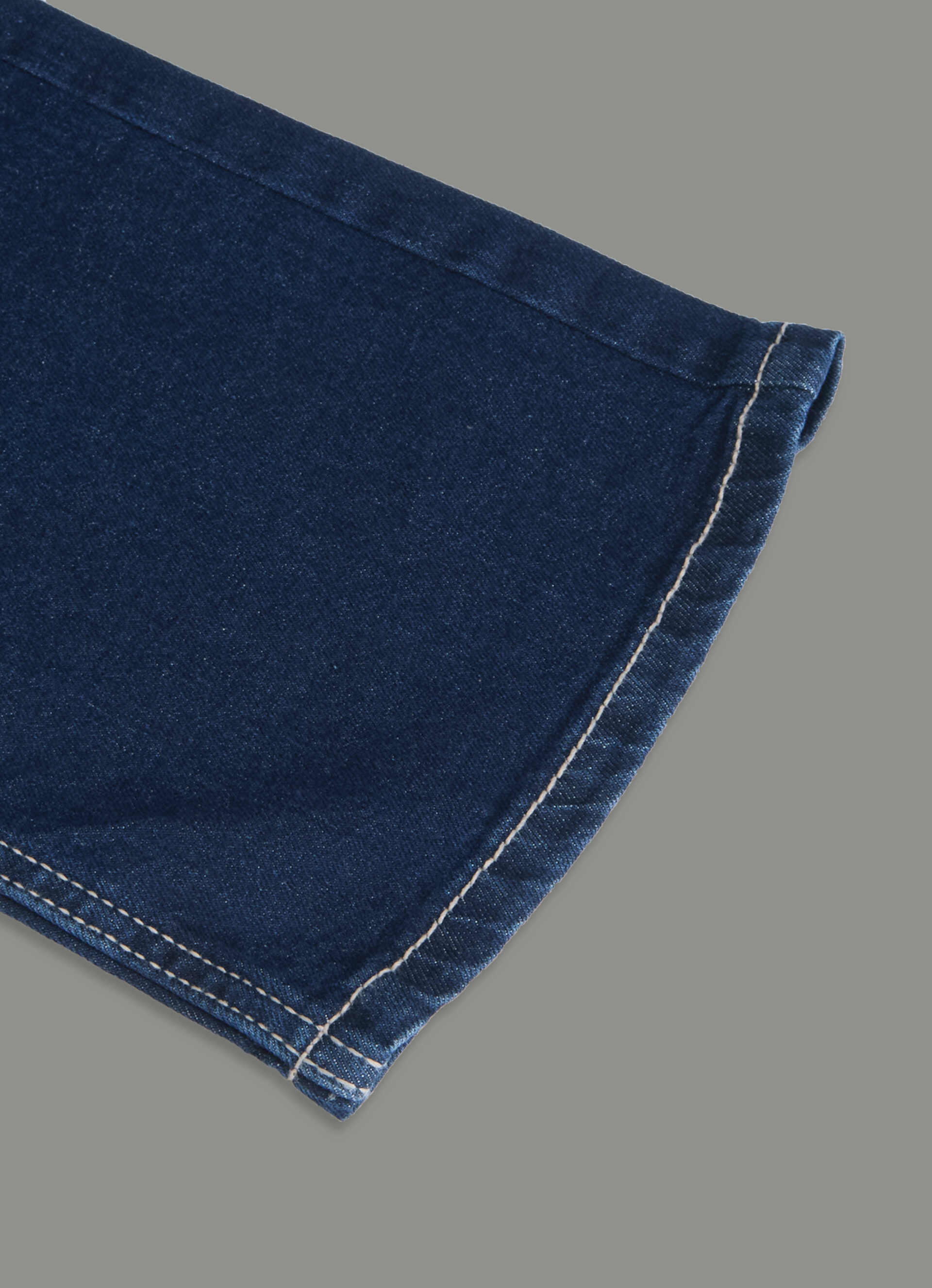 Men Blue Dark Rinse Straight Fit Mid Rise Stretchable Jeans, , large image number 8