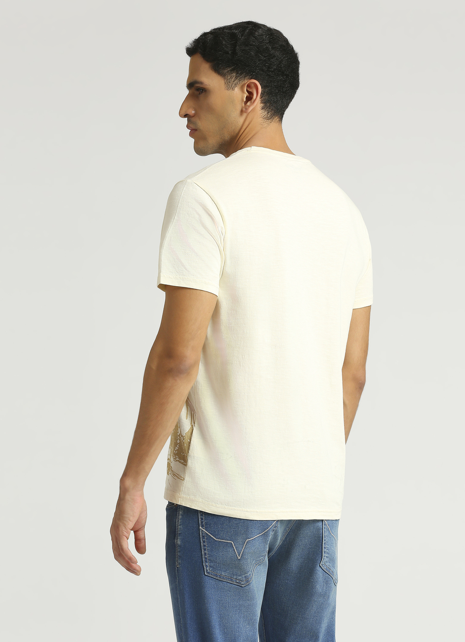 Ivory Graphic Print Single Pocket Short Sleeves T-shirt, , large image number 2