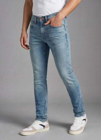 Chinox Blue Mid Rise Regular Fit Jeans