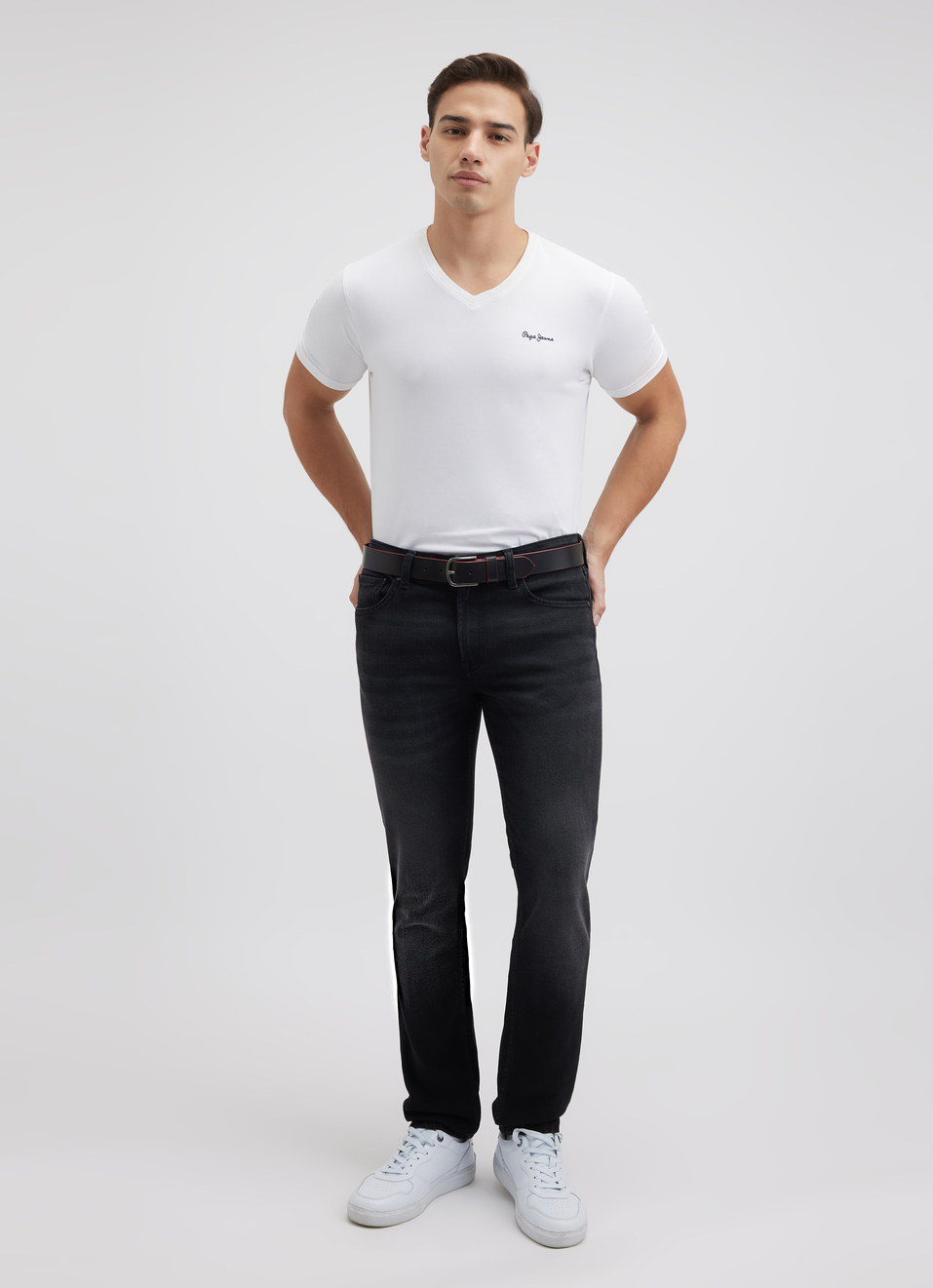 Men Black Low Rise Skinny Jeans, , large image number 0