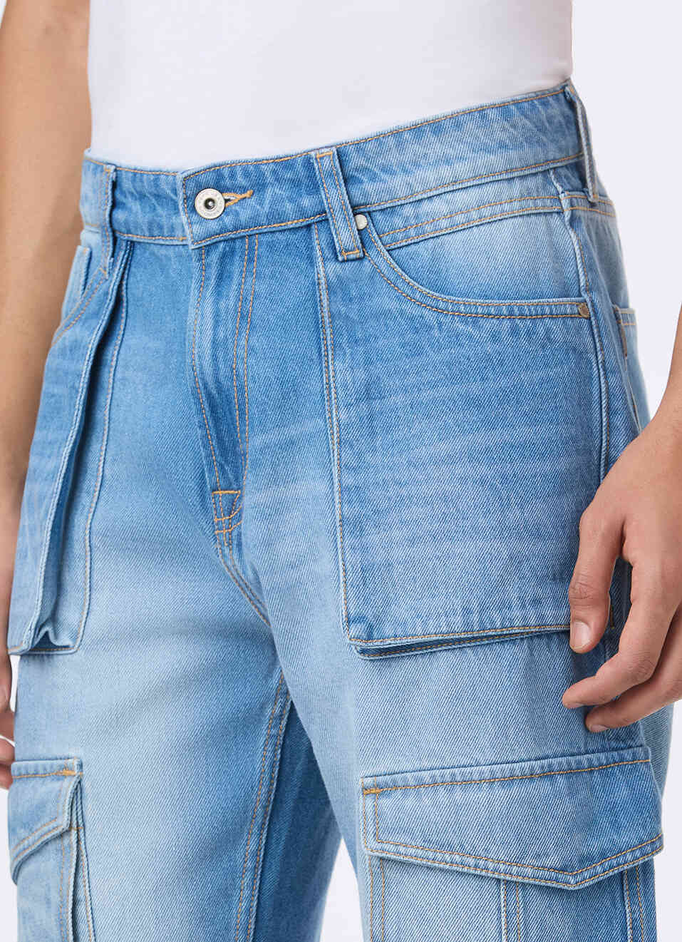 Men Light Blue Mid Rise Utility Cargo Jeans, , large image number 4