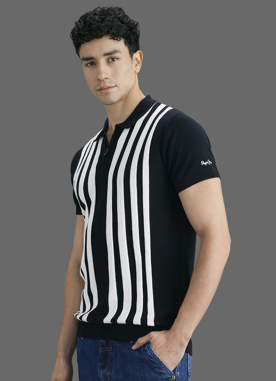 Men Black Striped Flat Knit Polo Collar T-shirt, , large image number 7