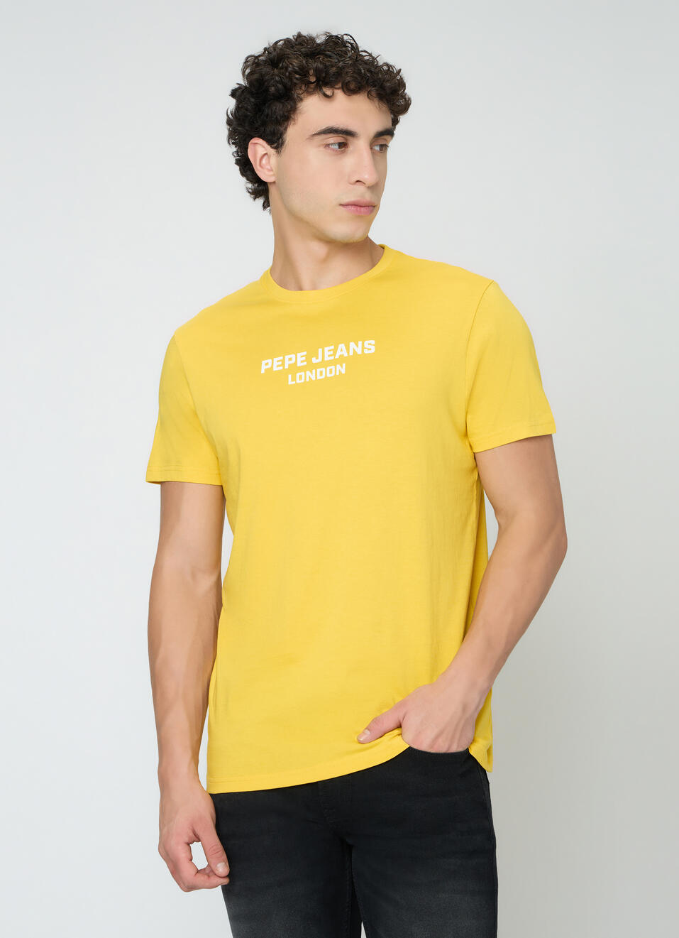 Men Yellow Graphic Slim Fit T-shirt, , large image number 1