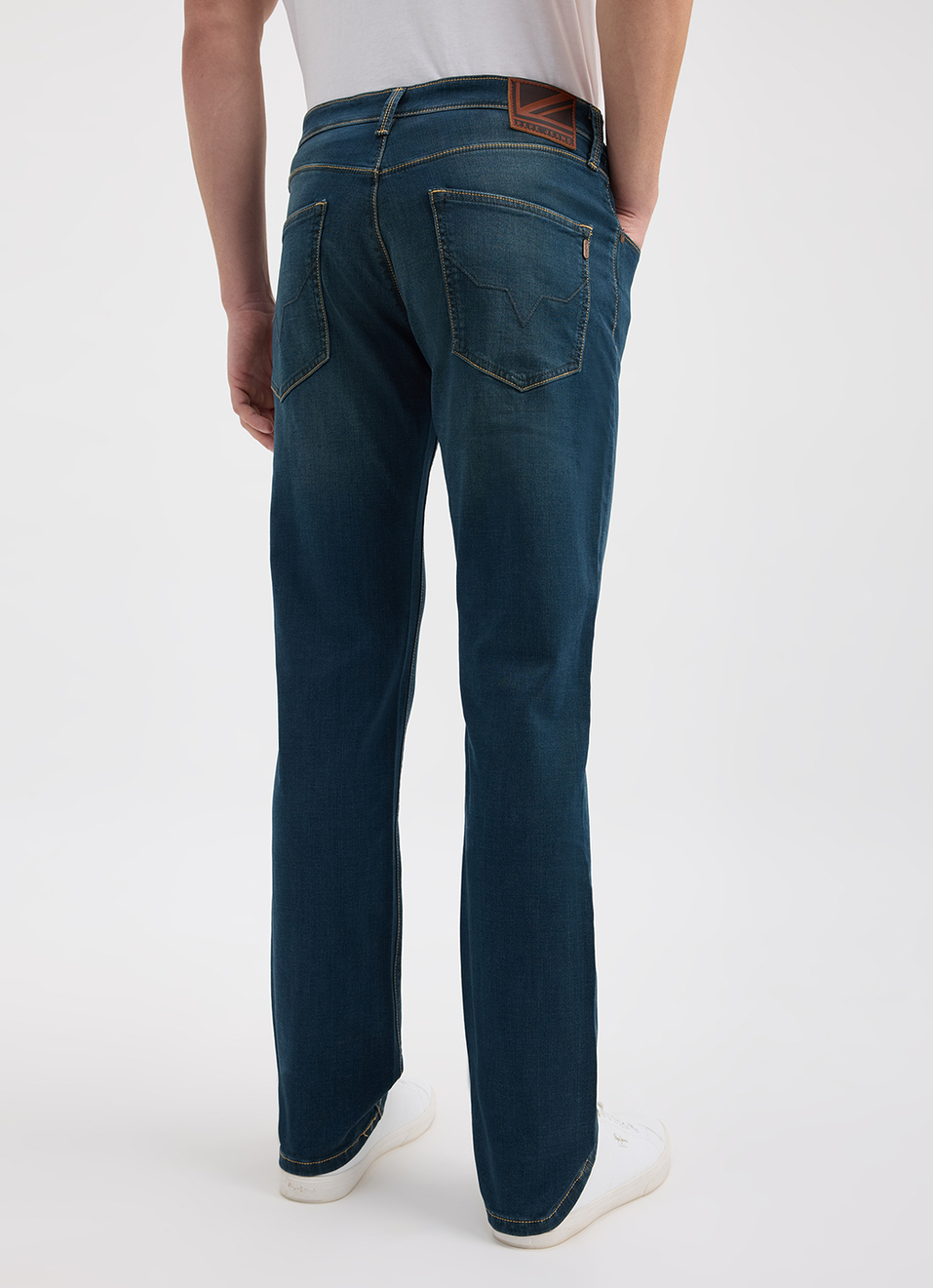 Men Blue Mid Rise Straight Structured Jeans, , large image number 3