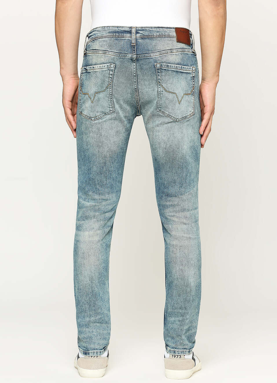 Tapered Vapour Fit Low Waist Jeans, , large image number 3