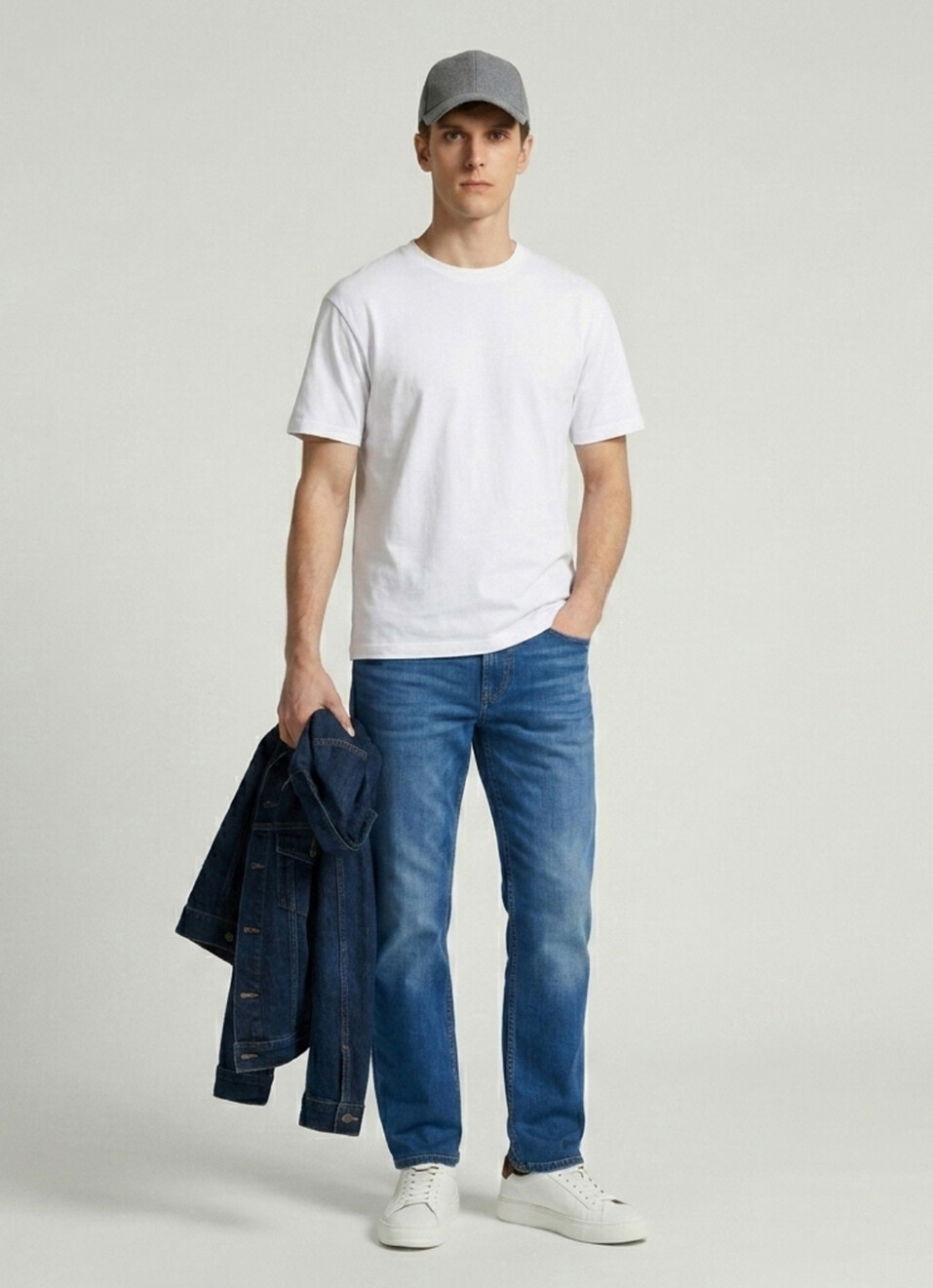 Men Blue Relaxed Straight Fit Mid Rise Stretchable Jeans, , large image number 1