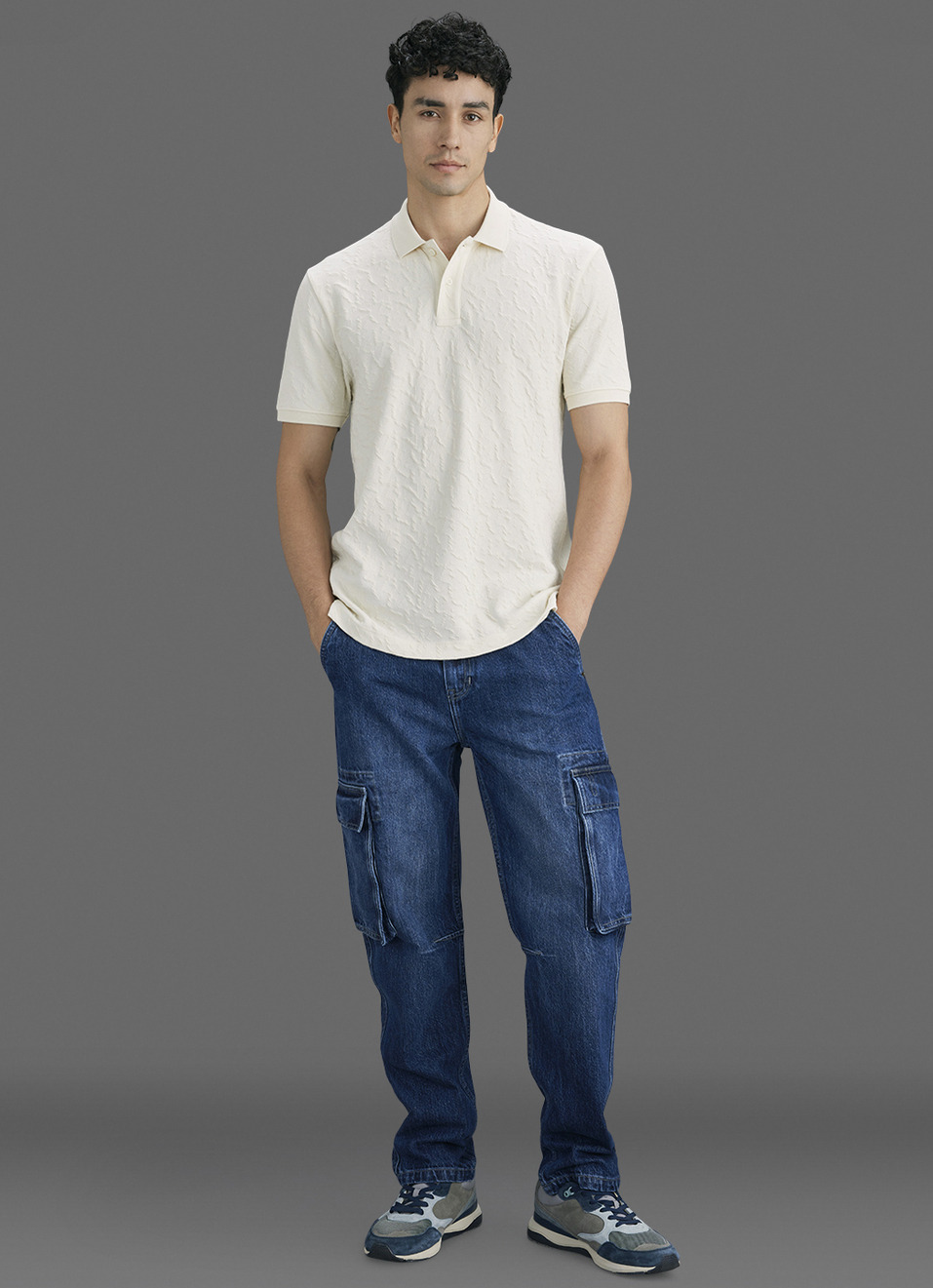Men Ivory Jacquard Polo Collar T-shirt, , large image number 2