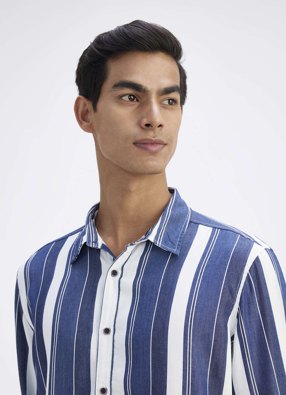 Men Navy & White Bold Striped Cotton Shirt, , large image number 4