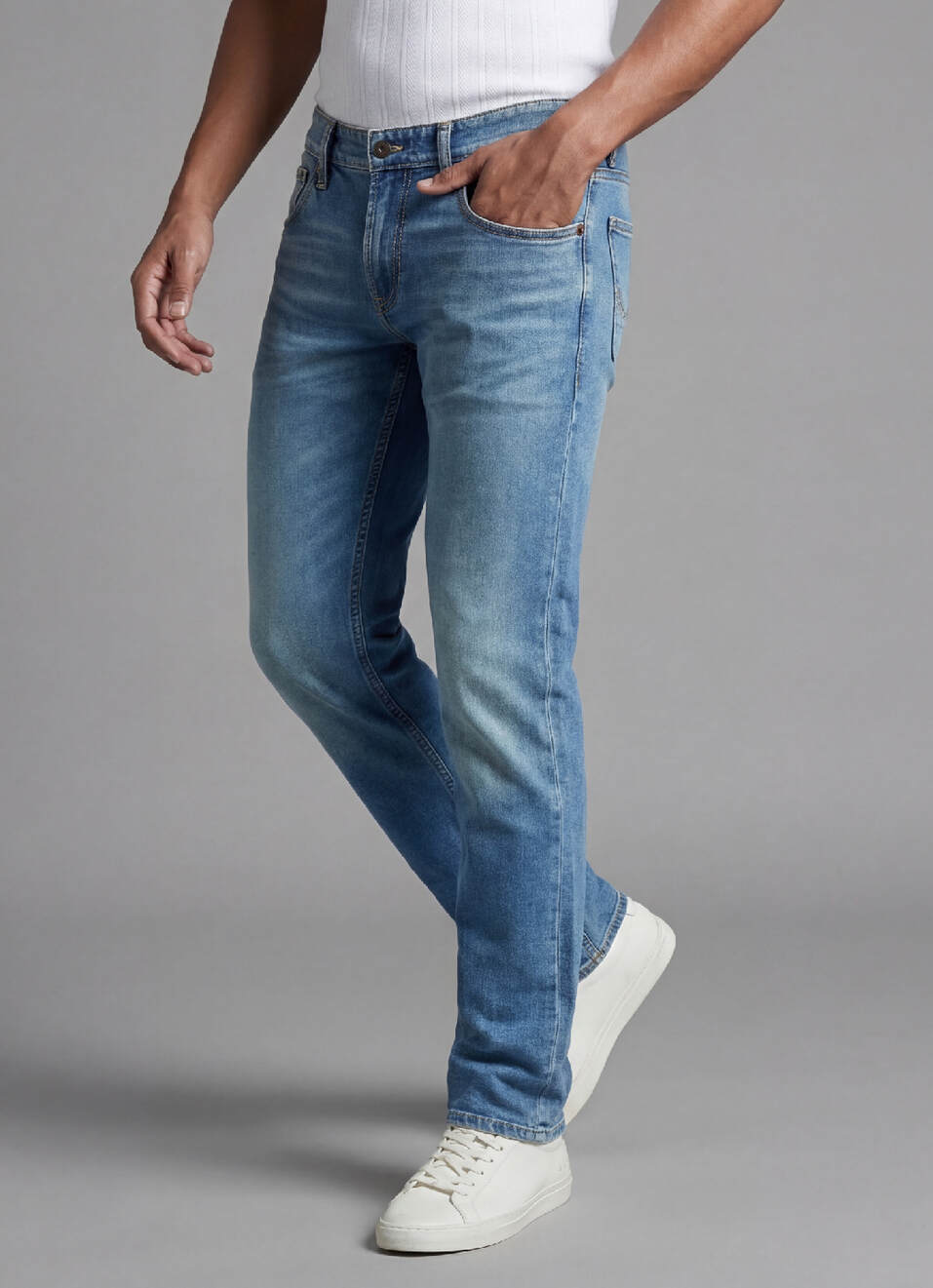 Danial Blue Low Rise Tapered Jeans, , large image number 0
