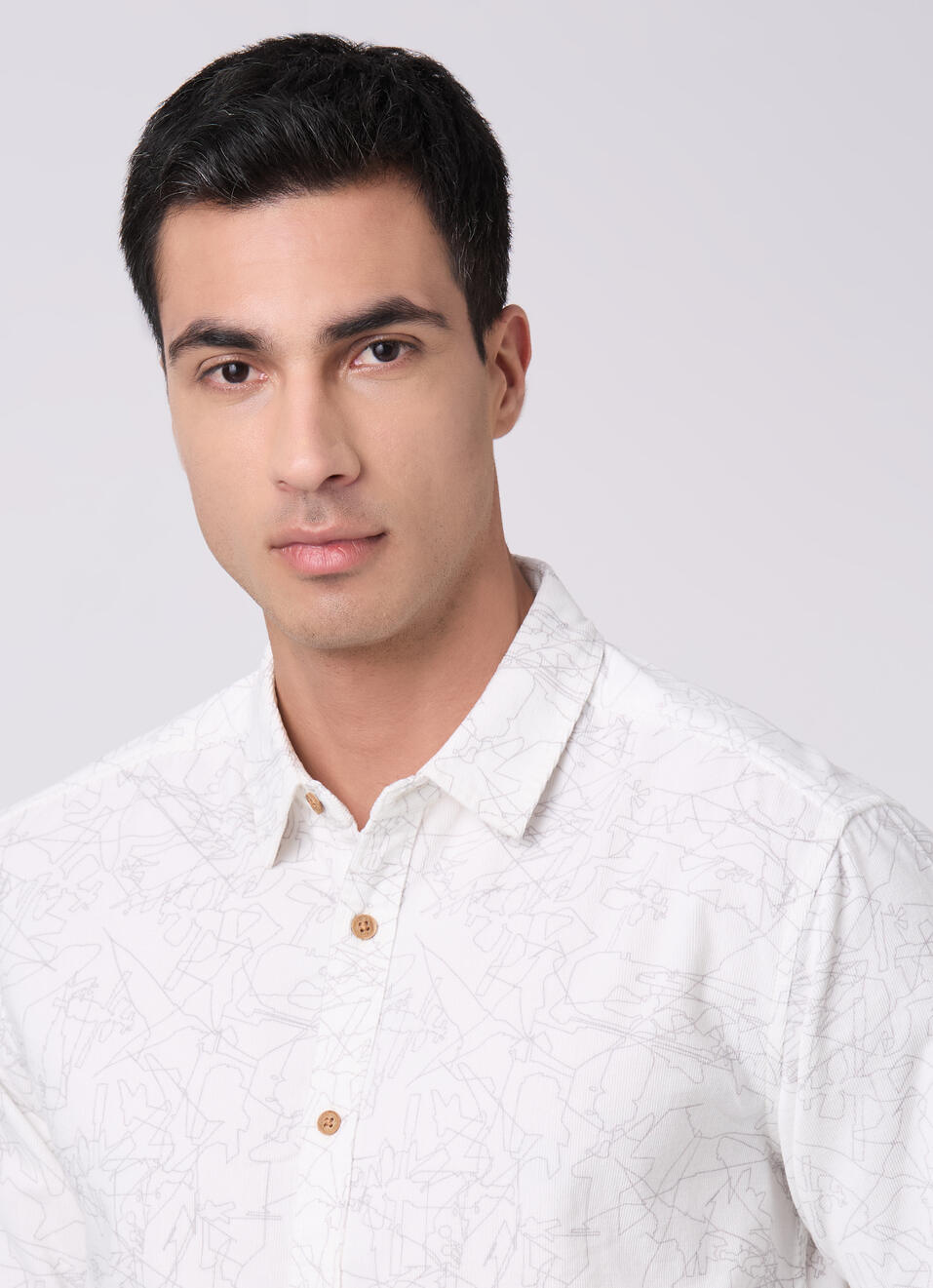 Men Off White Printed Shirt, , large image number 4