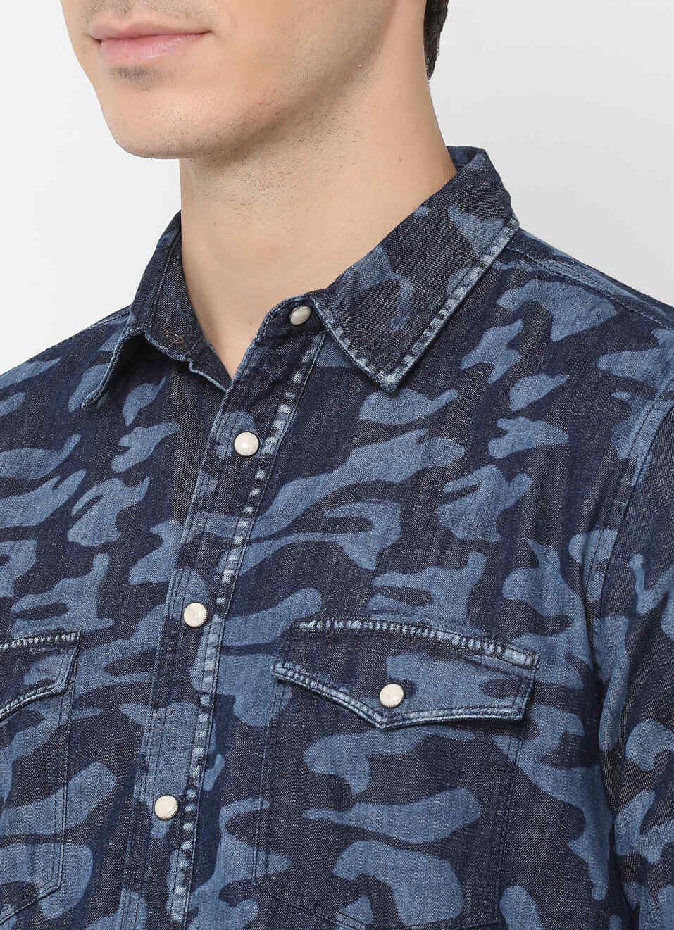 Fennel Printed Denim Shirt, , large image number 5