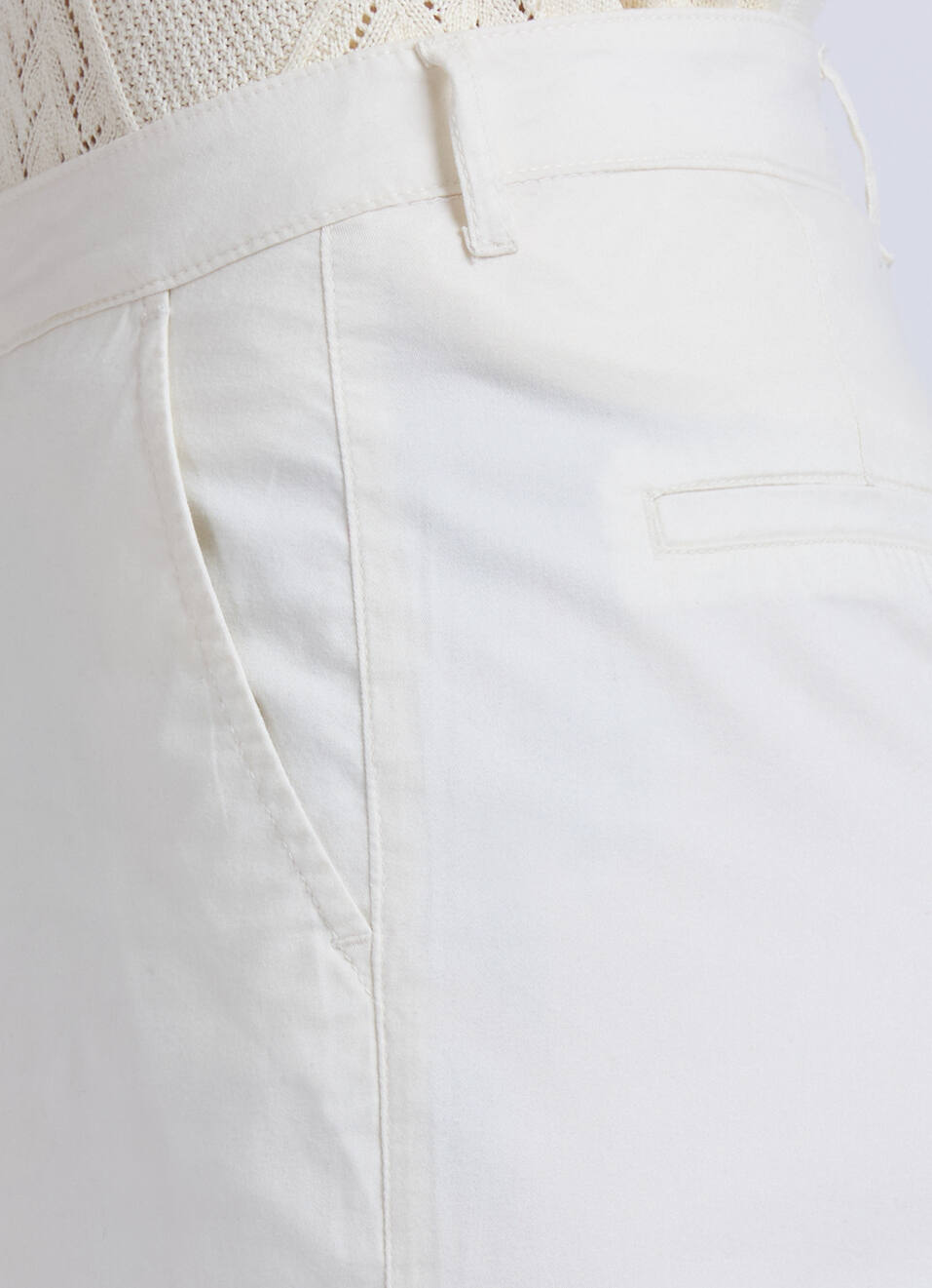 Ecru Mid Waist Carrot Fit Trousers, , large image number 4