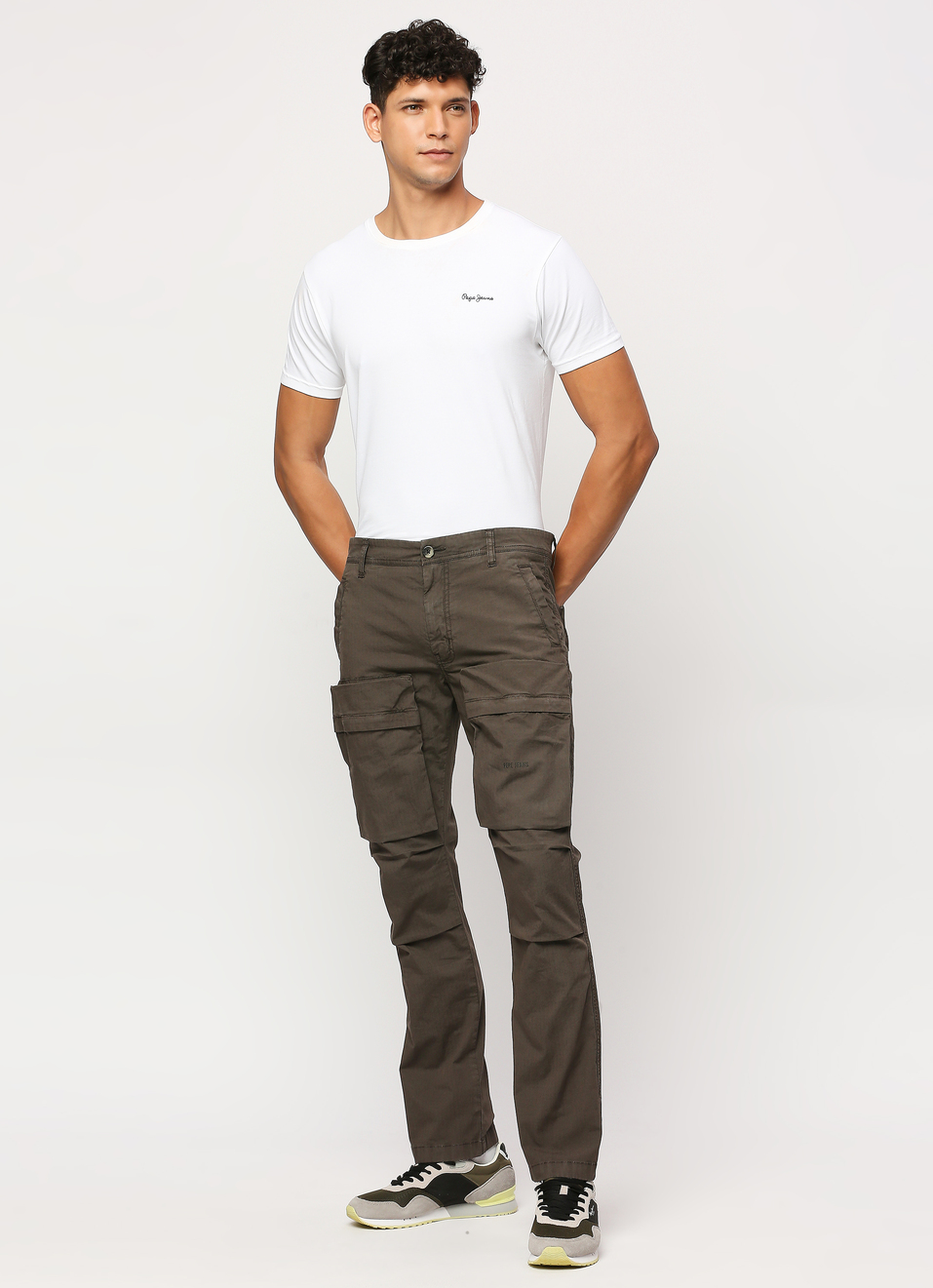 Cash Green Mid Rise Slim Fit Cargo Pants, , large image number 5