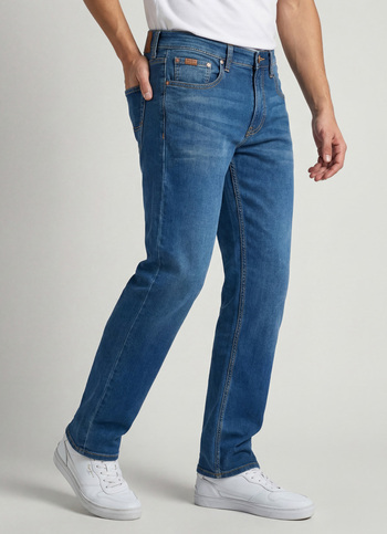 Men Blue Mid Rise Straight Fit Stretchable Jeans