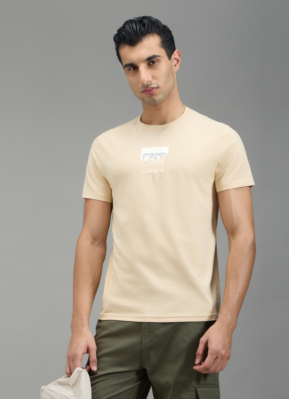 Men Beige Typographic Print Slim Fit T-shirt, , large image number 1