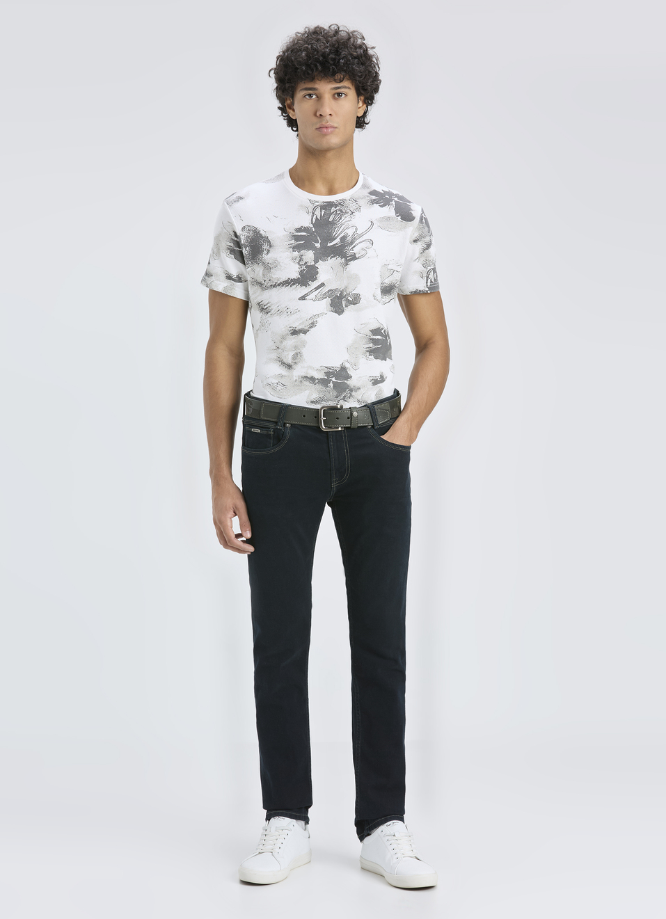 Men Olive Abstract Print Short Sleeve T-shirt, , large image number 5