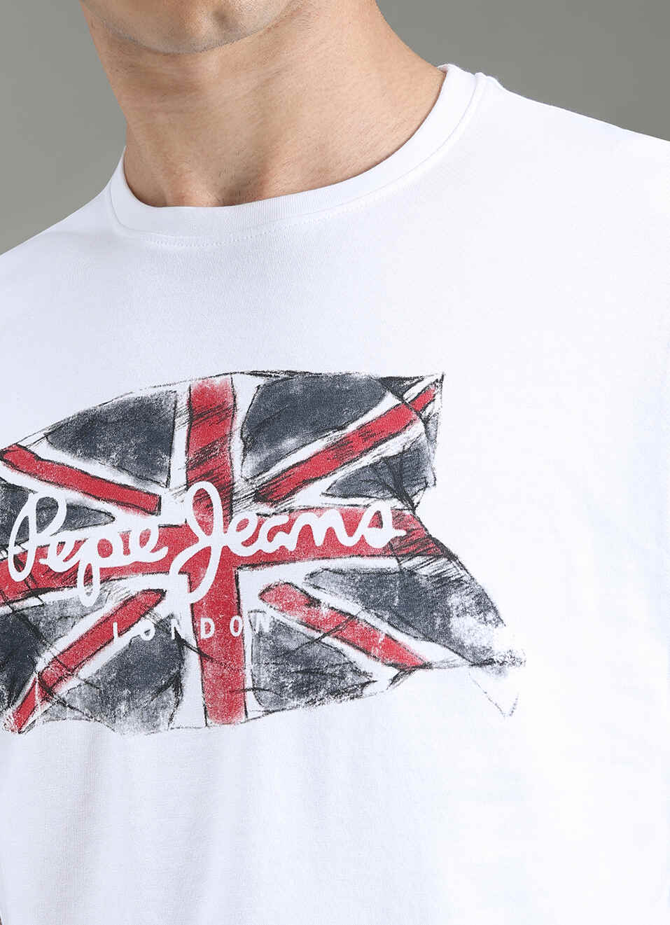 Men White Graphic Slim Fit T-shirt, , large image number 1