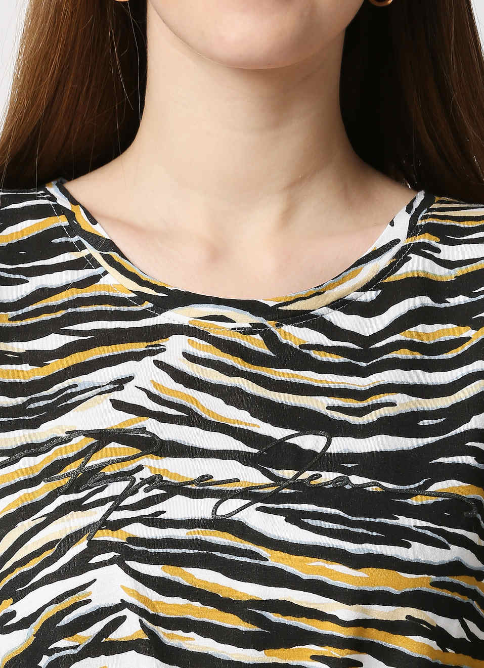 Charlize Printed Front Knot T-Shirt, , large image number 4