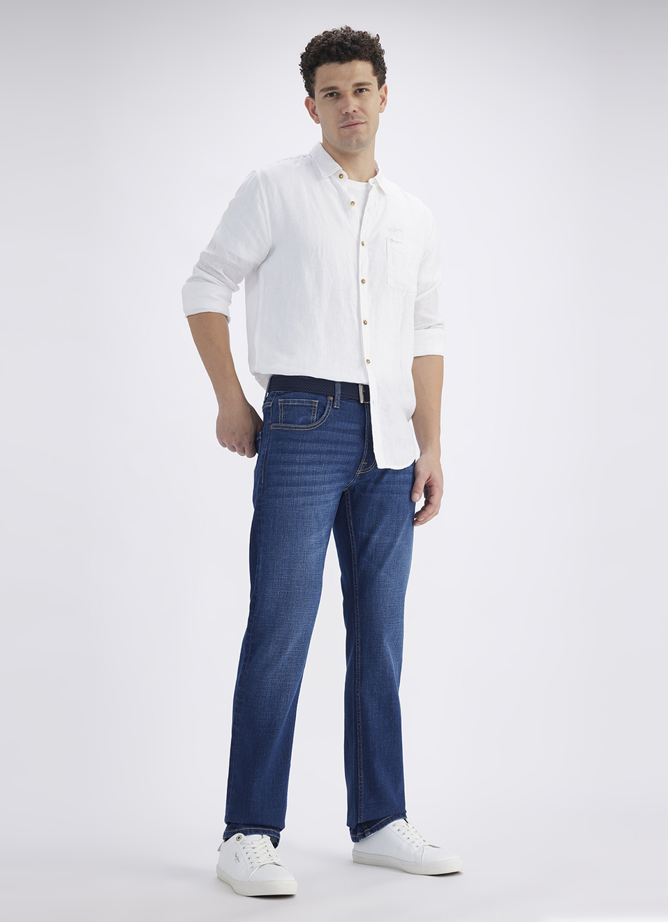 Men Blue Mid Rise Straight Jeans, , large image number 1