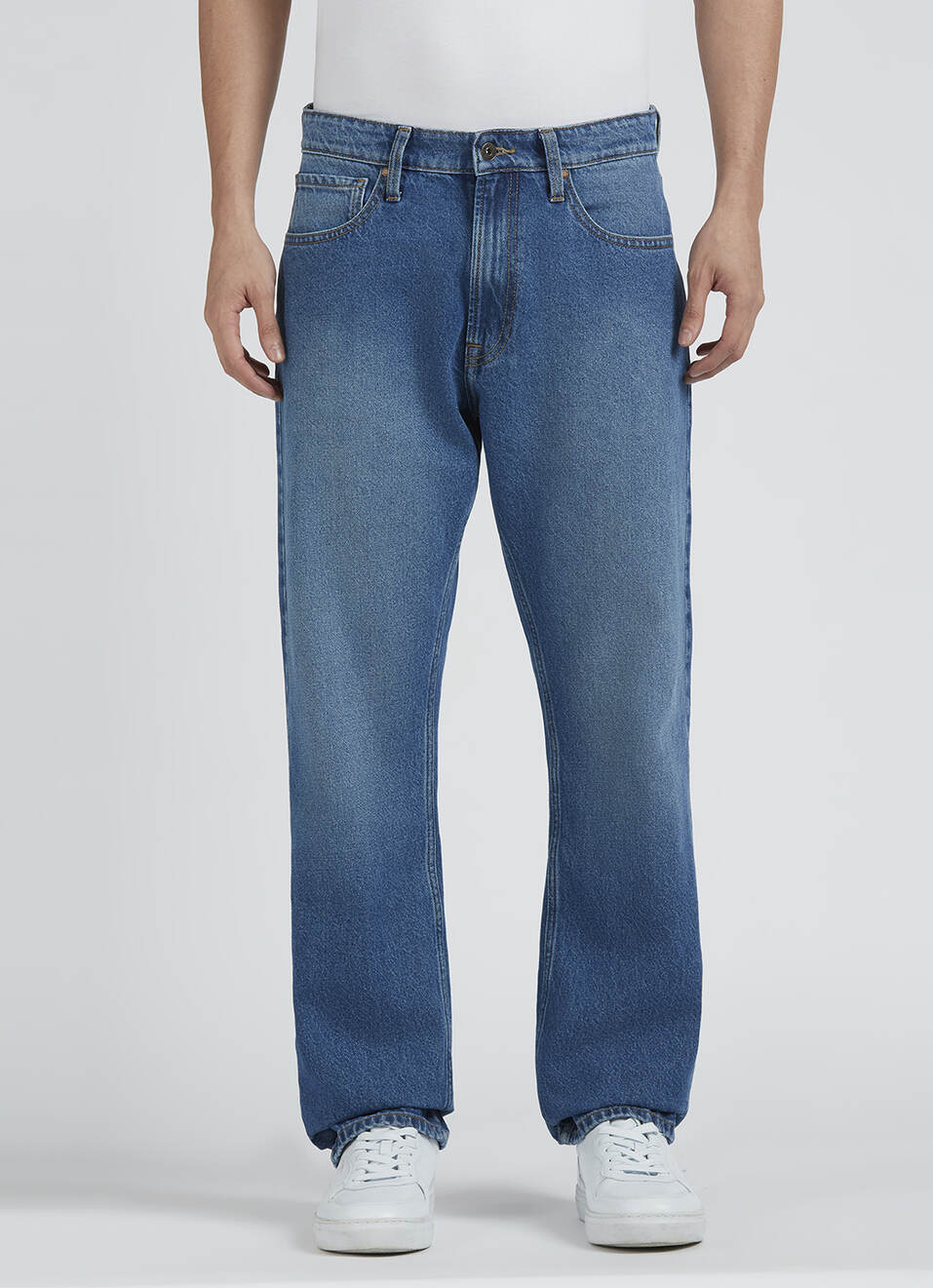 Marvis Blue Mid Rise Loose Straight Jeans, , large image number 2