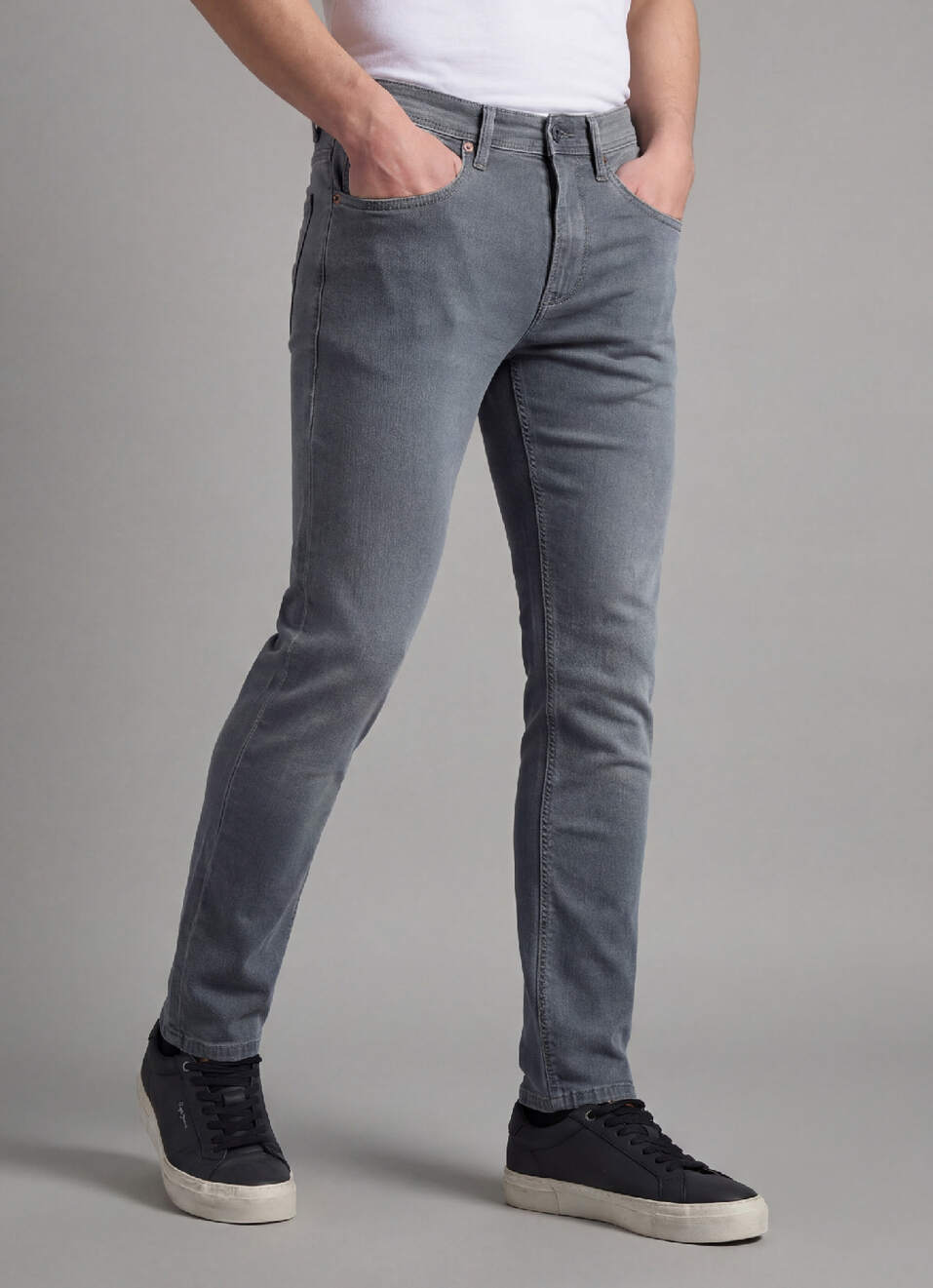Men Grey Mid Rise Tapered Gymindigo Jogger Like Jeans, , large image number 0