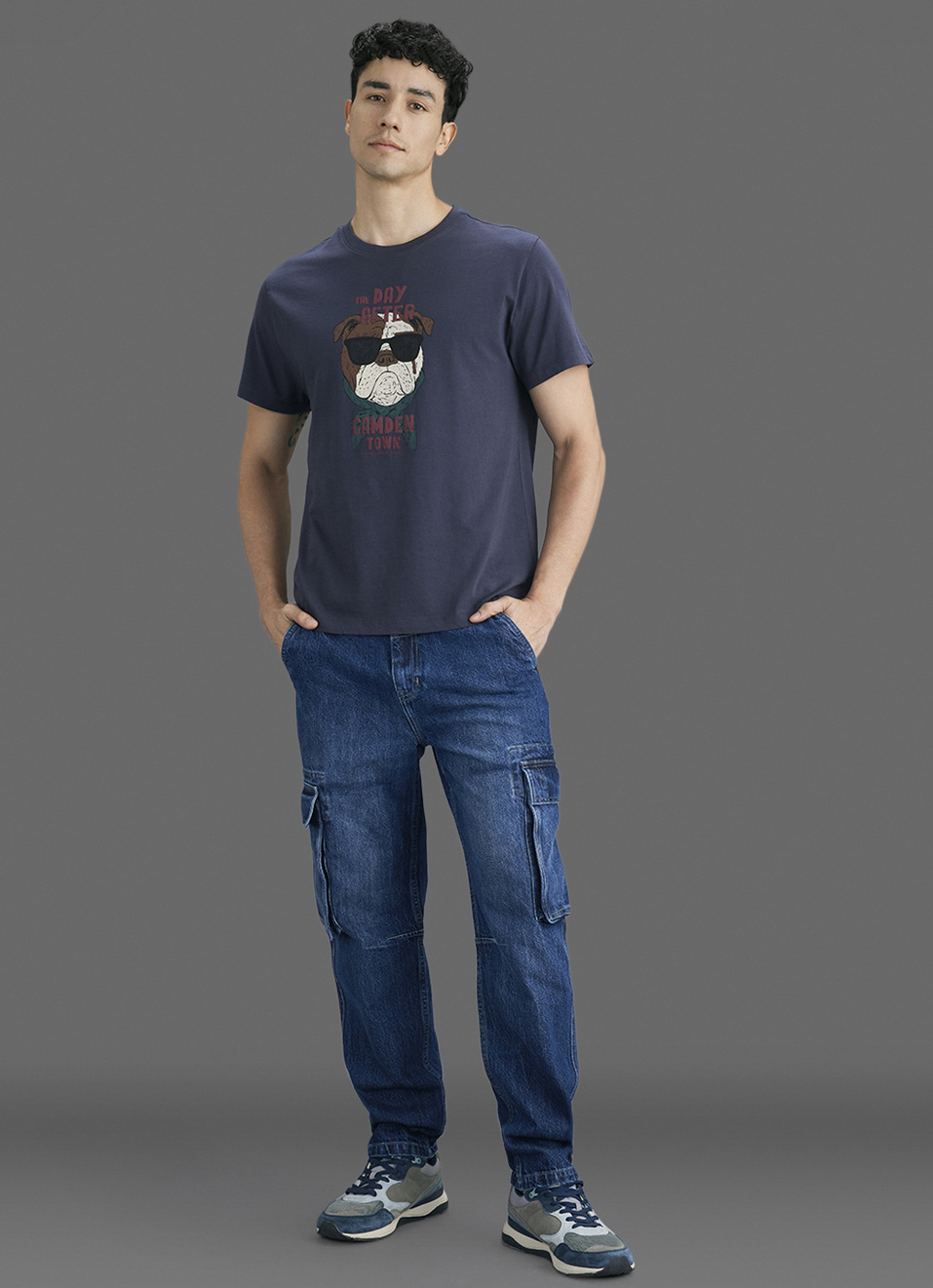 Men Grey Printed Relaxed Fit Short Sleeve T-shirt, , large image number 2