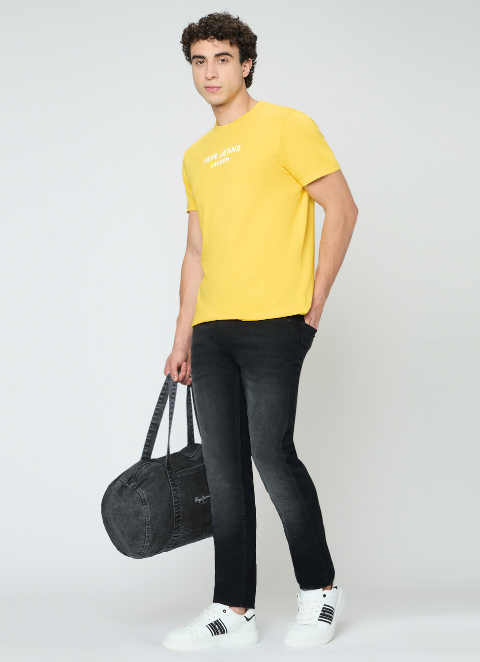 Men Yellow Graphic Slim Fit T-shirt, , large image number 5
