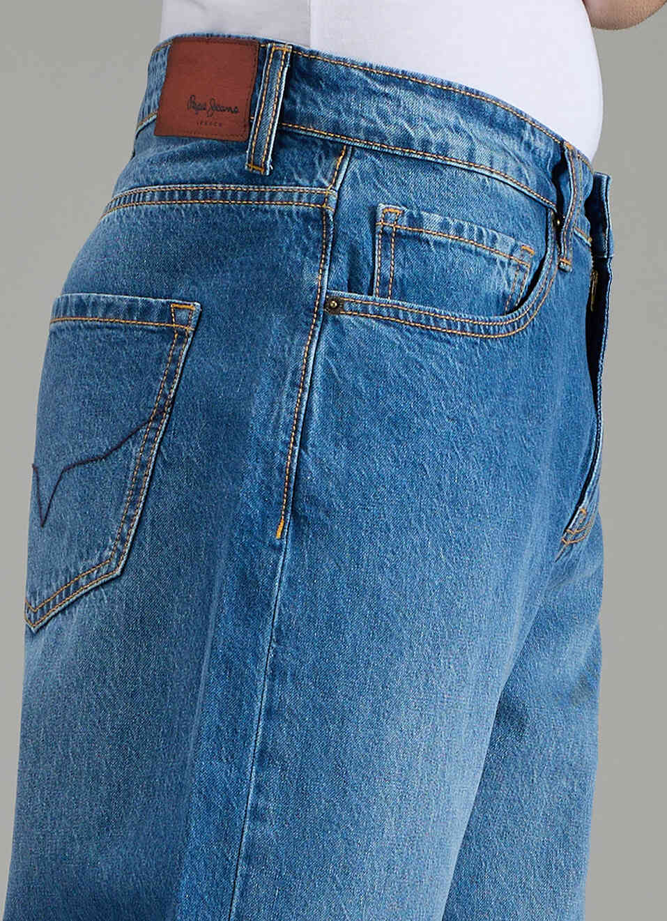 Men Blue Mid Rise Tapered Jeans, , large image number 4