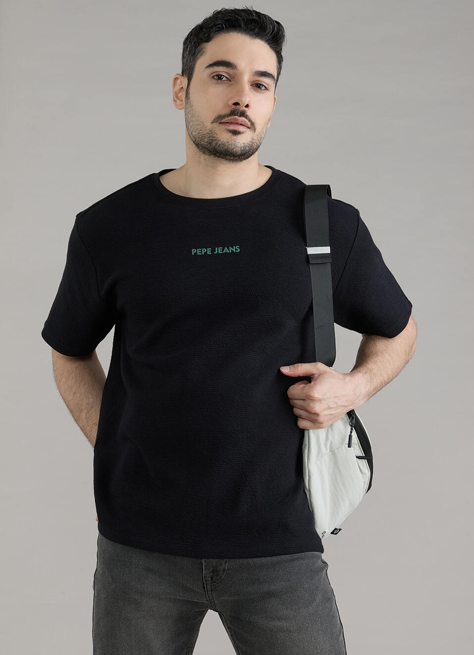 Men Black Printed Relaxed Fit Short Sleeve T-shirt, , large image number 2