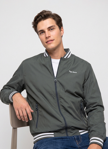 Men Green Solid Baseball Collar Long Sleeve Jacket