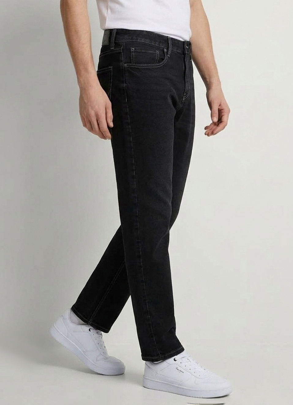Men Black Baggy Fit Mid Rise Jeans, , large image number 0