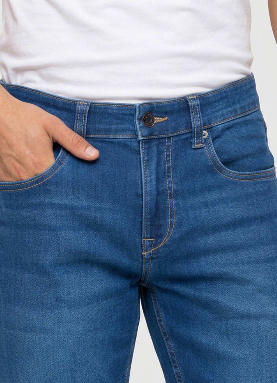 Men Blue Slim Fit Mid Rise Stretchable Denim Shorts, , large image number 4