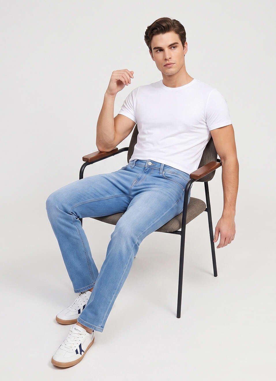 Men Blue Straight Fit Mid Rise Stretchable Jeans, , large image number 1