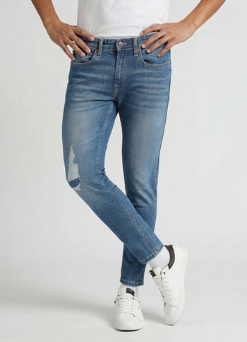 Chinox Distressed Light Blue Mid Rise Ankle Jeans