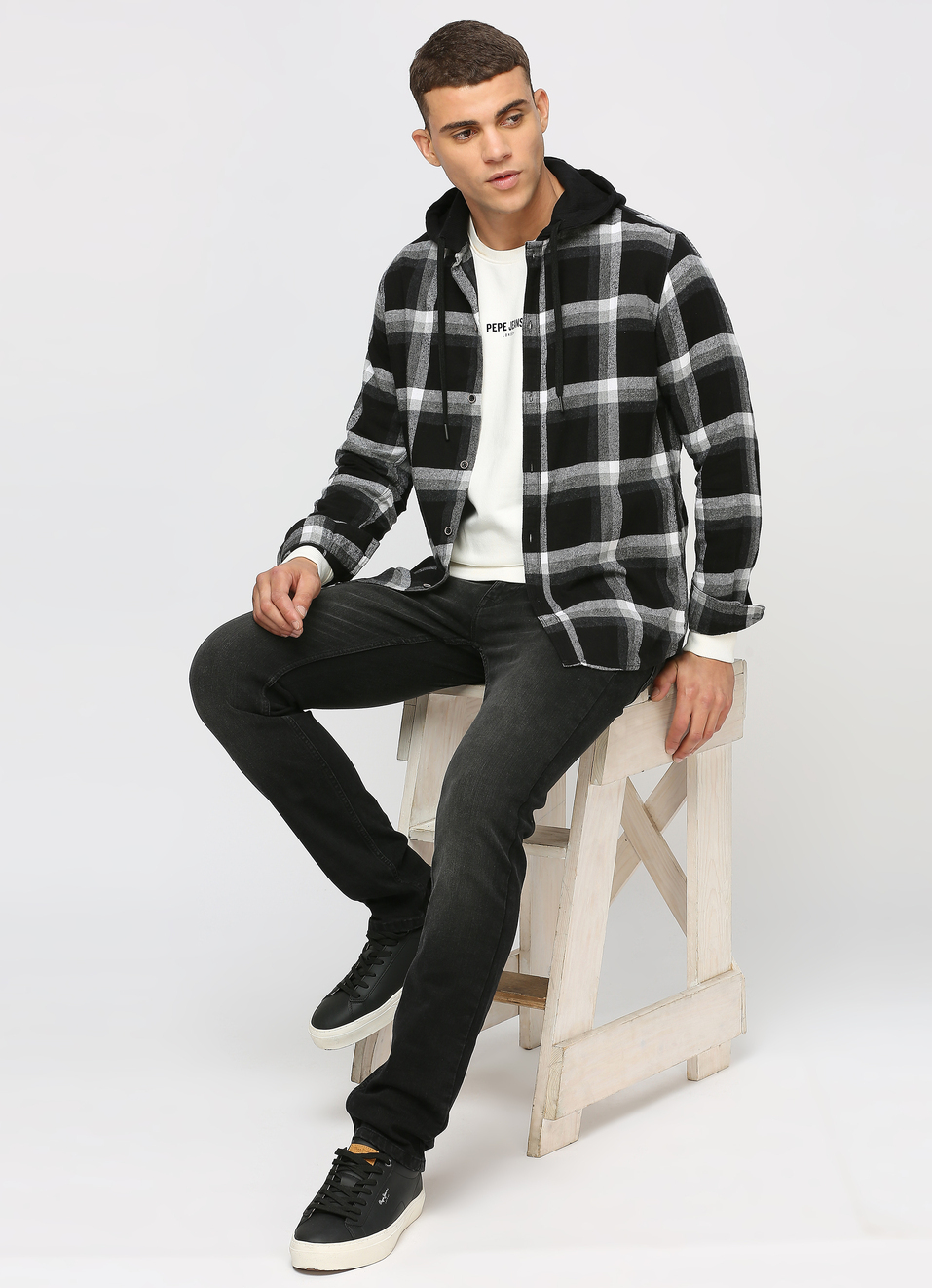 Black Checks Long Sleeve Hooded Shirt, , large image number 5