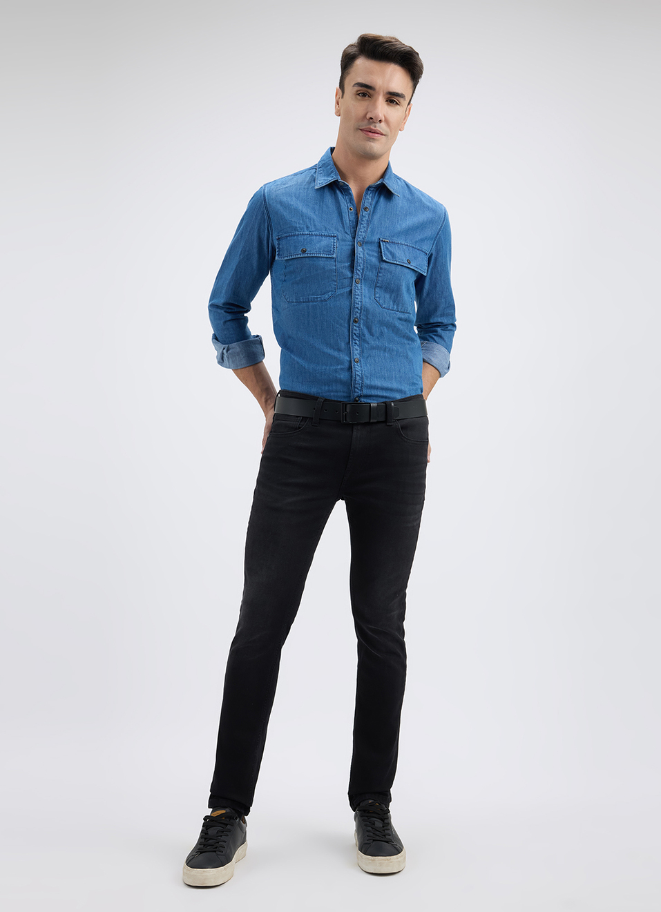 Men Black Skinny Fit Low Rise Jeans , , large image number 1