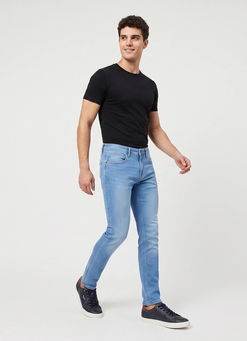Men Blue Tapered Fit Low Rise Stretchable Jeans, , large image number 7