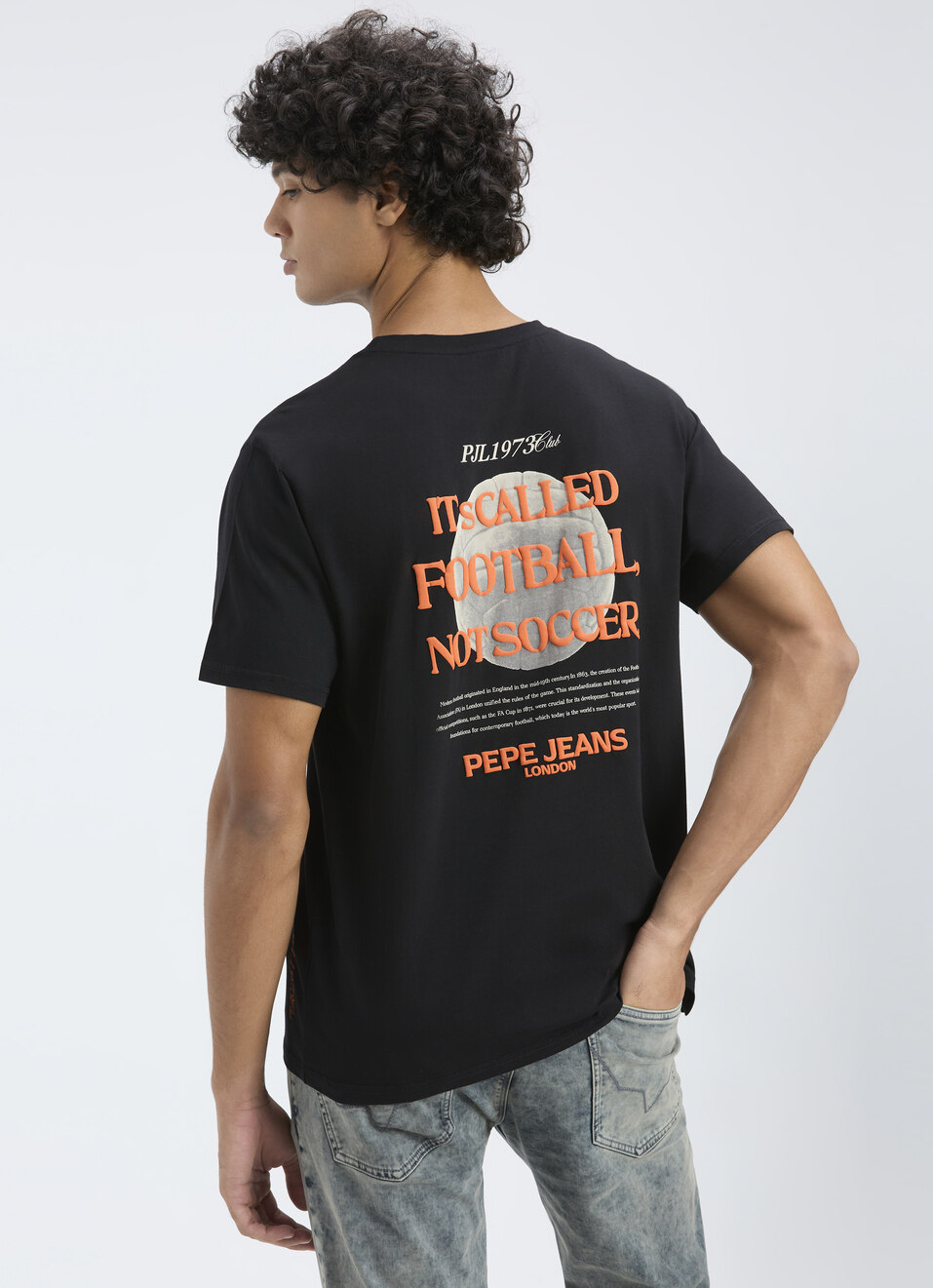 Men Black Back Print Relaxed Fit Short Sleeve T-shirt, , large image number 0