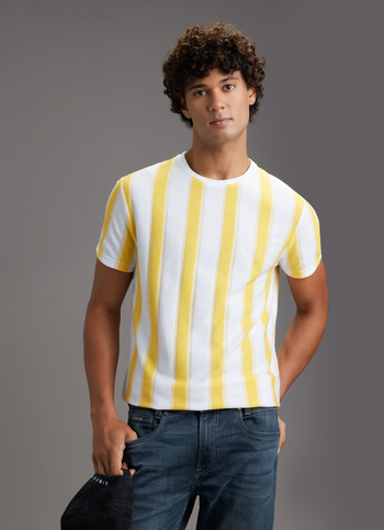 Men Yellow Vertical Stripe Slim Fit Short Sleeve T-shirt