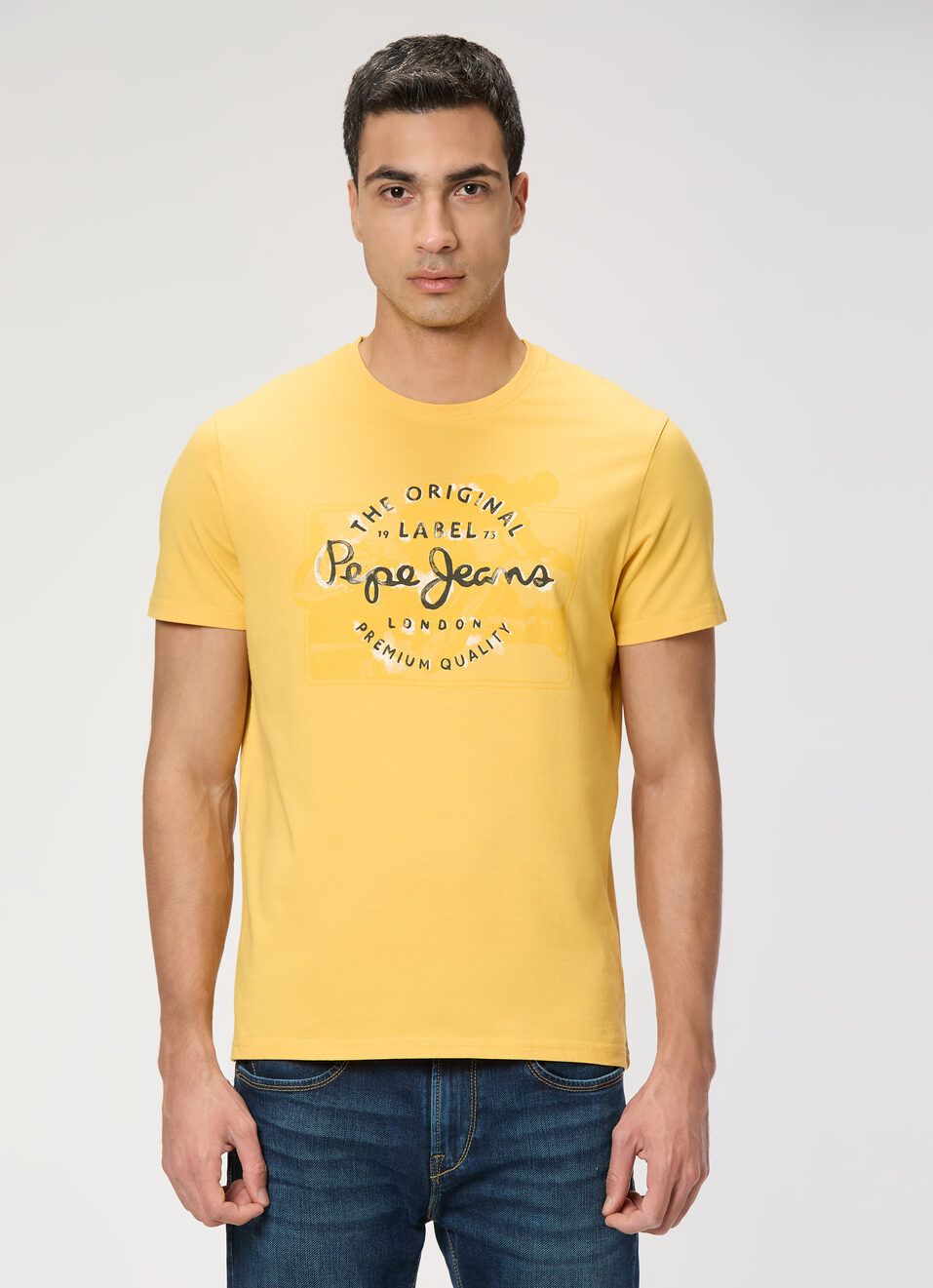 Men Yellow Slim Graphic T-shirt, , large image number 1