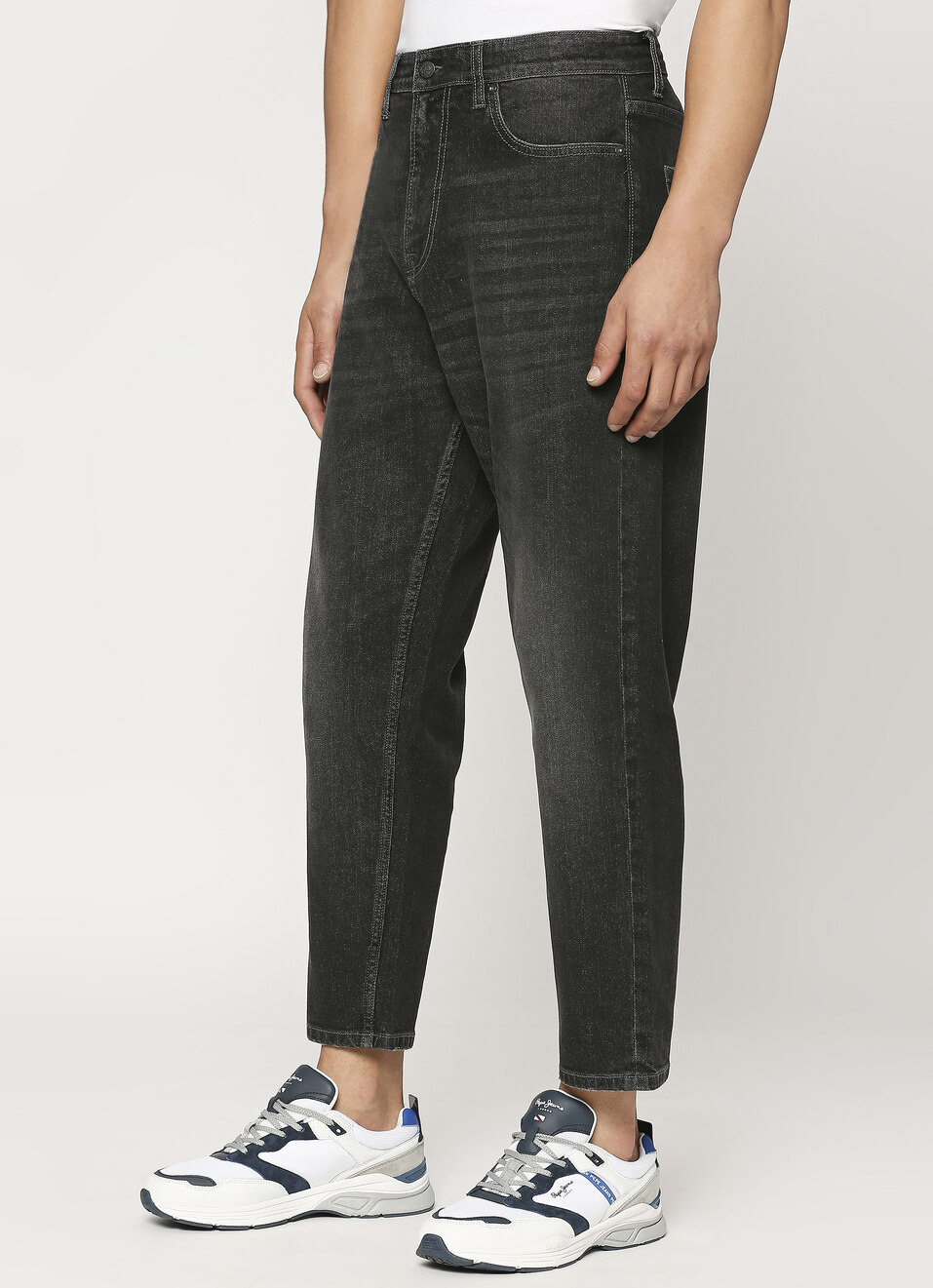 Tyler 90's Mid Rise Black Tapered Jeans, , large image number 3